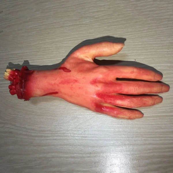 Halloween Horror Props Bloody Hand Haunted House Party Decoration Scary Fake Hand Finger Leg Foot Brain Heart Halloween Supplies - Image 3